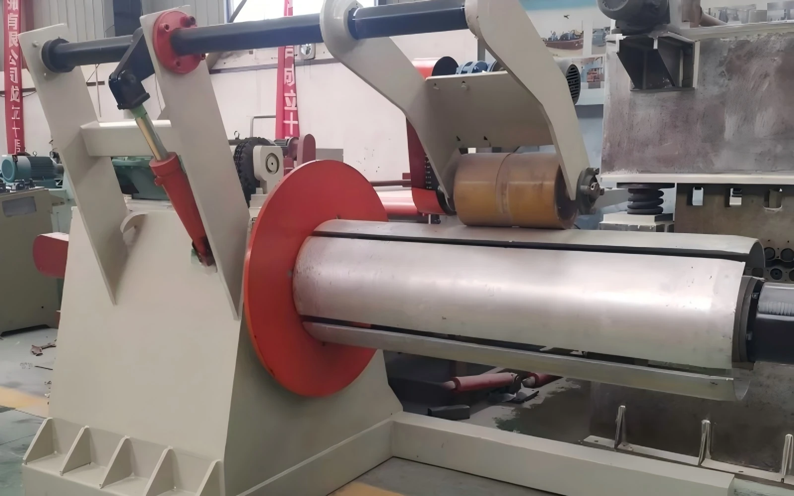 Slitting machine made in China Slitting machine made in China